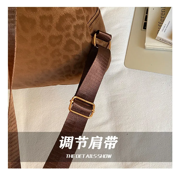 Leopard Print Backpack Lightweight Small Trendy Large Capacity Shoulder Bag Women's Travel Commute Bag showcase 6