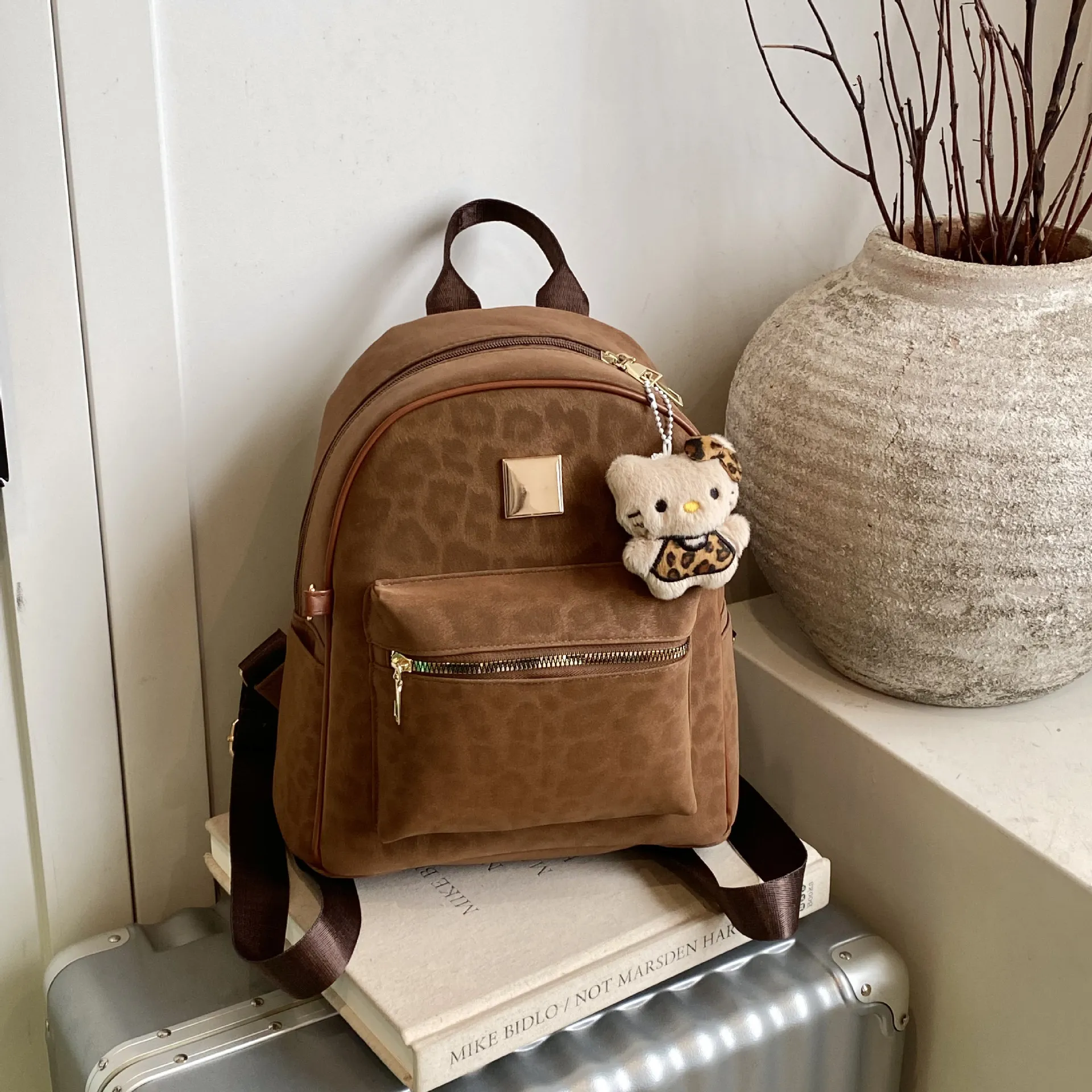 Leopard Print Backpack Lightweight Small Trendy Large Capacity Shoulder Bag Women's Travel Commute Bag thumbnail 1