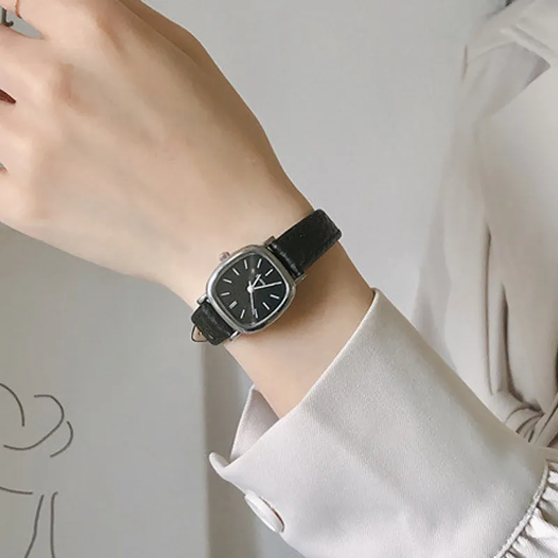 Women's Watch Girls Niche High-End Stainless Steel Band Casual Fashion Student Bracelet Watch Elegant Ladies Wristwatch Timepiece Gift showcase 13