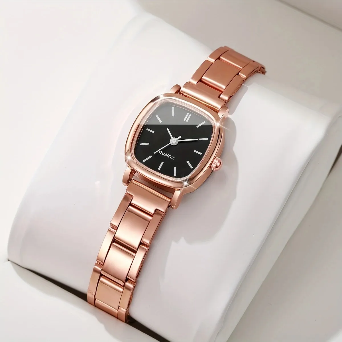Women's Watch Girls Niche High-End Stainless Steel Band Casual Fashion Student Bracelet Watch Elegant Ladies Wristwatch Timepiece Gift showcase 8