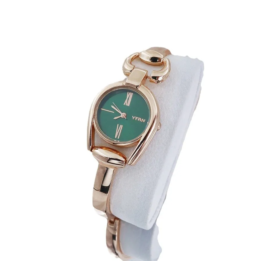 Women's Retro Button Ring Watch - Fashion Temperament Bracelet Watch - Casual Quartz Wristwatch for Ladies thumbnail 5
