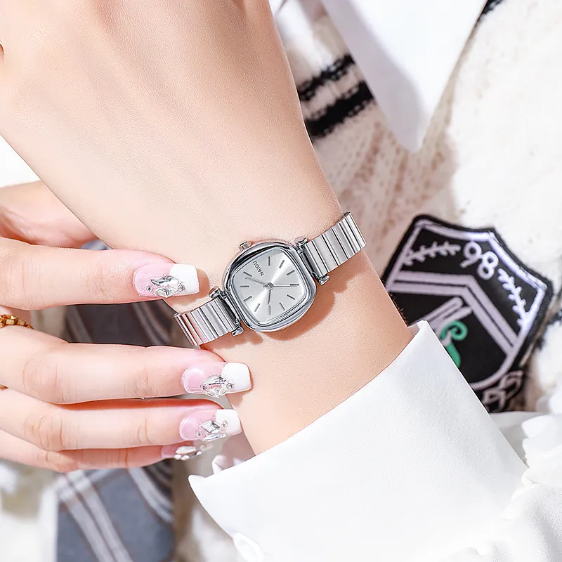 Women's Square Dial Quartz Watch - Small, Simple, Fashionable Wristwatch with Slub Band - High-End Niche Design for Ladies thumbnail 3