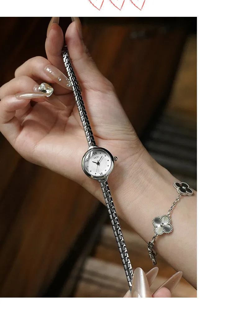 Gold Women's Quartz Bracelet Watch Waterproof Small Exquisite Luxury Niche Second-Hand Style Versatile Wristwatch for Ladies Fashion showcase 5