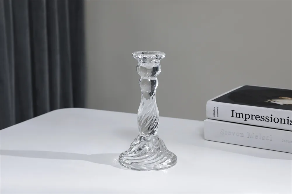 Elegant Crystal Glass Candle Holder - French Pastoral Style Aromatherapy Candle Holder for Dining Table, Home Decoration, and Special Occasions showcase 10