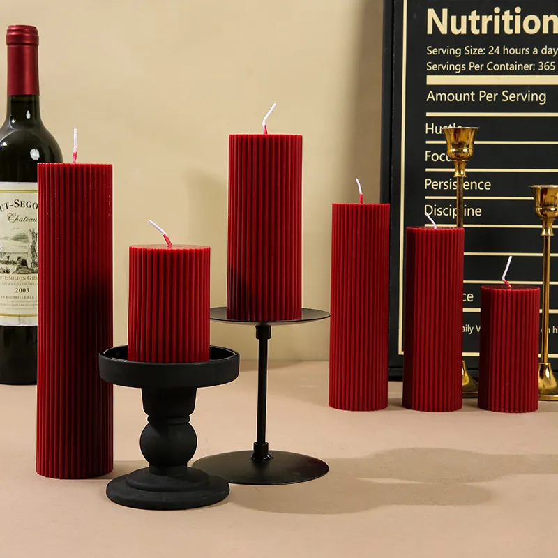 French Vintage Wine Red Cylindrical Aromatherapy Candle - Niche High-End Romantic Candle for Wedding Ceremony & Home Candlestick Ornaments showcase 6