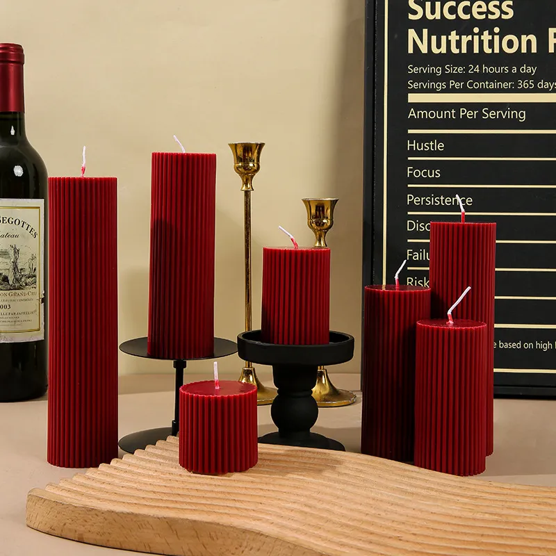 French Vintage Wine Red Cylindrical Aromatherapy Candle - Niche High-End Romantic Candle for Wedding Ceremony & Home Candlestick Ornaments showcase 5