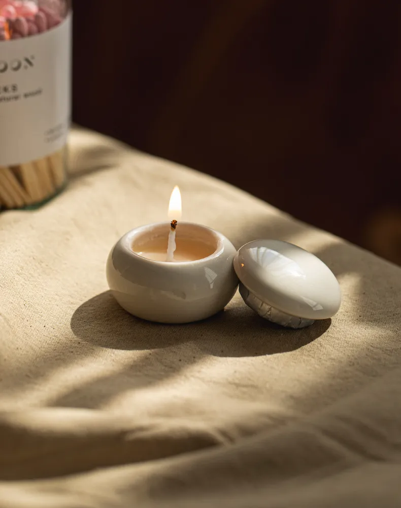 Mini Aromatherapy Candle Jar with Ceramic Holder - Decorative Empty Cup for DIY Candles, Home Decor, and Gifts showcase 6