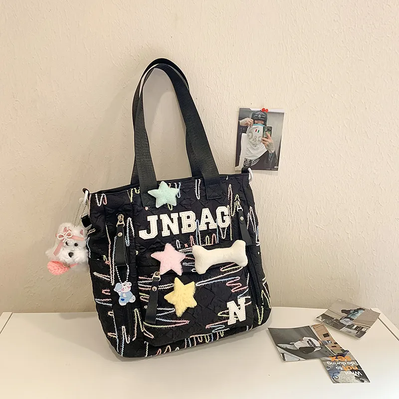 Black - Shoulder Bag + Charm