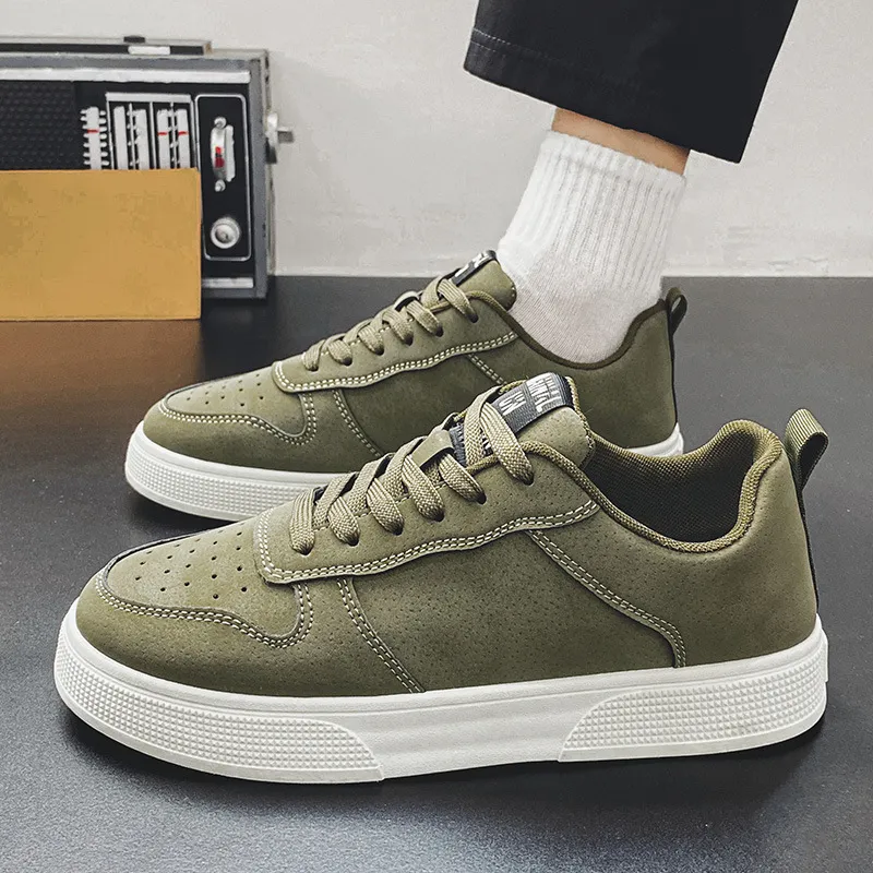 Men's Leather Sneakers Large Size 2025 Model - Fashionable Versatile Soft Sole Casual Sports Shoes for All Seasons thumbnail 4