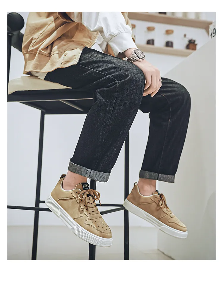 Men's Leather Sneakers Large Size 2025 Model - Fashionable Versatile Soft Sole Casual Sports Shoes for All Seasons showcase 12