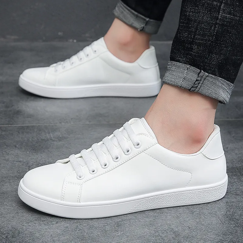 Men's White Fashion Sneakers 2026 Spring Korean Style Casual Shoes Trendy Single Shoes for Young Students Comfortable Walking thumbnail 1