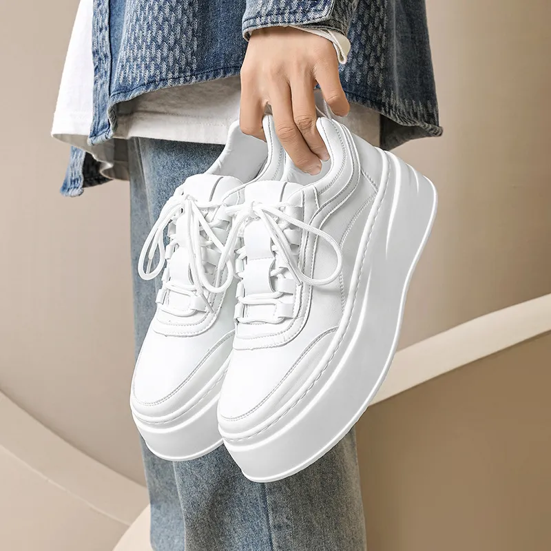 Men's White Sneakers 2023 Autumn Trendy Thick Sole Breathable Board Shoes Casual Sports Shoes Fashionable Lightweight Walking Shoes thumbnail 2