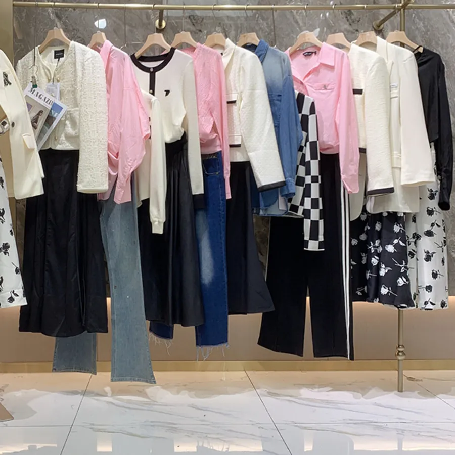 Women's Clothing Wholesale Overstock Liquidation Pallet - High Quality Fashion Apparel for Resale, Boutique Clothing, Mixed Styles & Sizes thumbnail 4