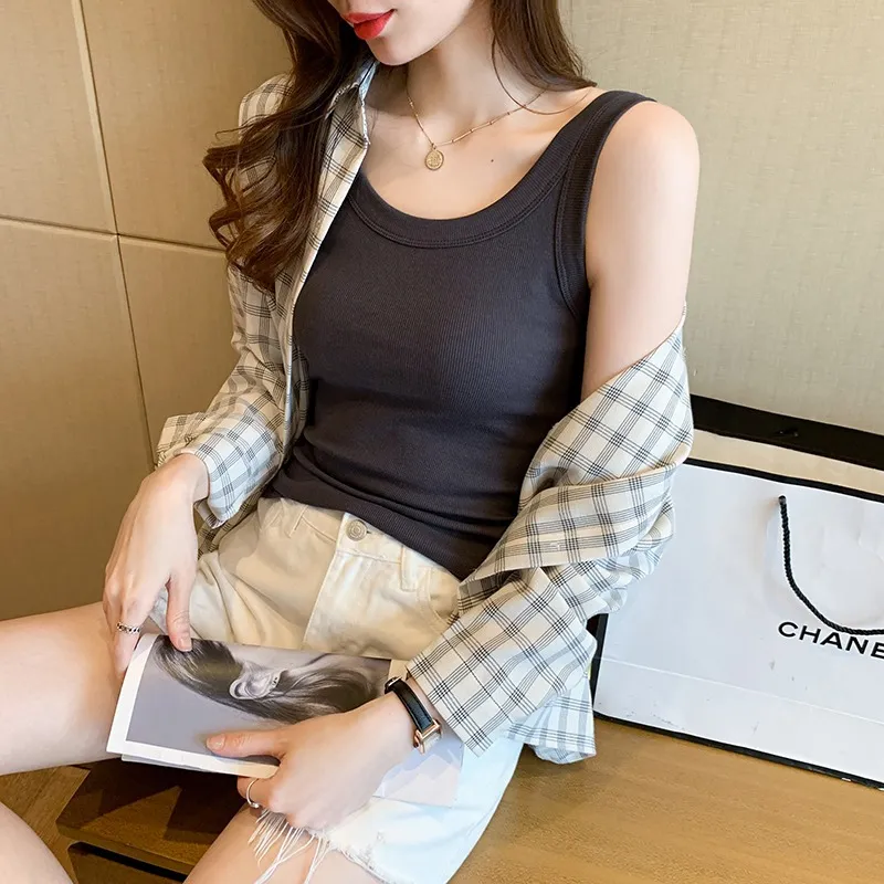 Women's Sleeveless Camisole Top - Versatile Anti-Exposure Inner Layer, Slim Fit Korean Style Summer Outerwear Tank Top for Ladies thumbnail 4