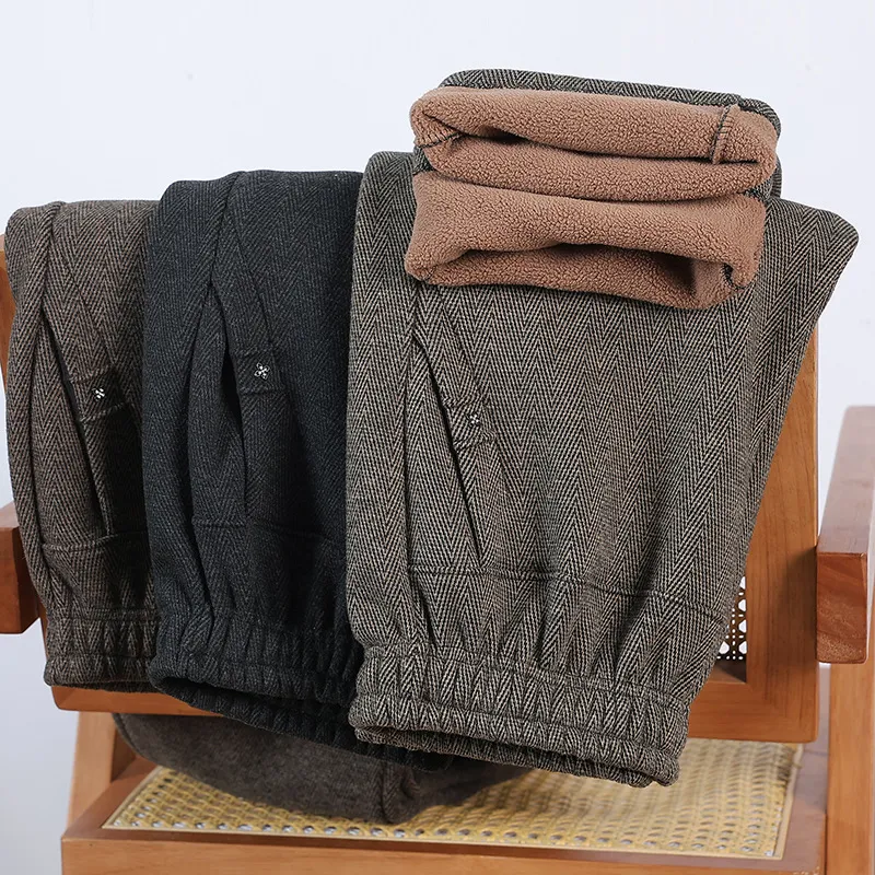Women's Fleece Lined Pants Elastic Waist Straight Leg Trousers Warm Winter Autumn Comfortable Loose Fit for Elderly Mothers Grandmothers 60+ Years Old thumbnail 1