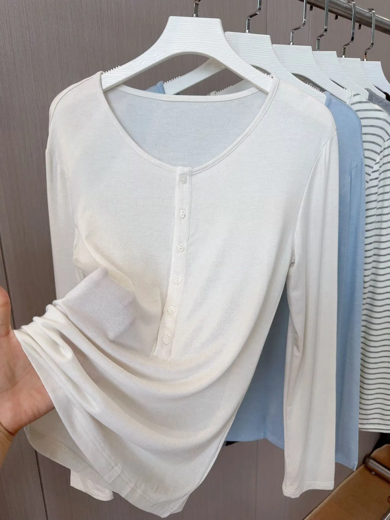 Women's Tencel Acetate Wool Blend Knit Top - Spring/Summer Long Sleeve Round Neck Slim Fit T-Shirt - Solid Color Striped Design thumbnail 9