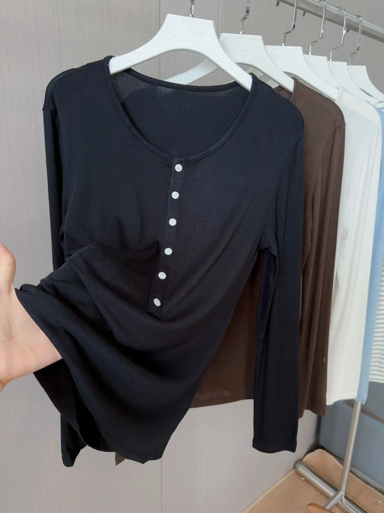 Women's Tencel Acetate Wool Blend Knit Top - Spring/Summer Long Sleeve Round Neck Slim Fit T-Shirt - Solid Color Striped Design thumbnail 8