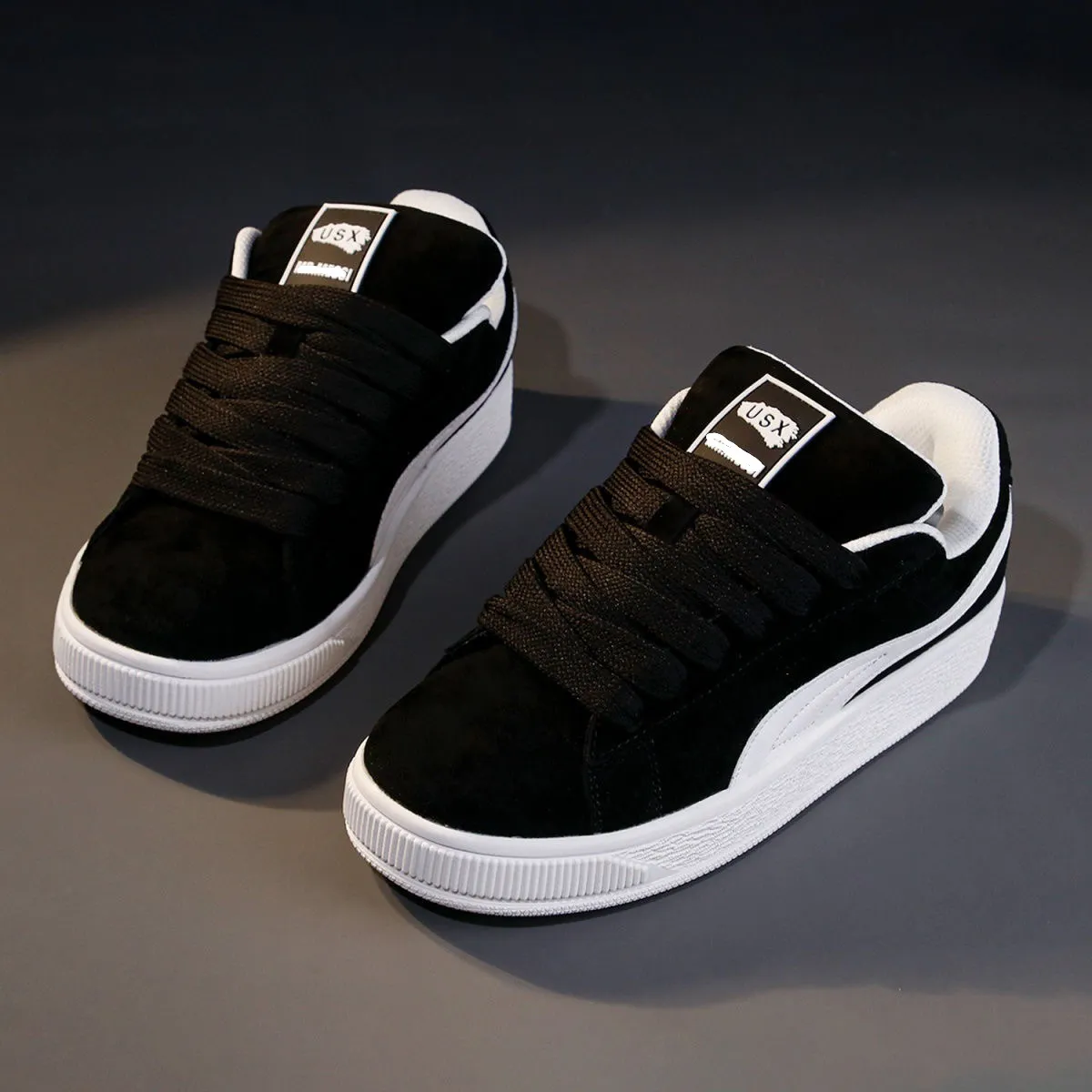 Men's and Women's Casual Loafers Sneakers - Low Top Thick Soled Fashion Shoes - Trendy Retro White Shoes for Couples showcase 9