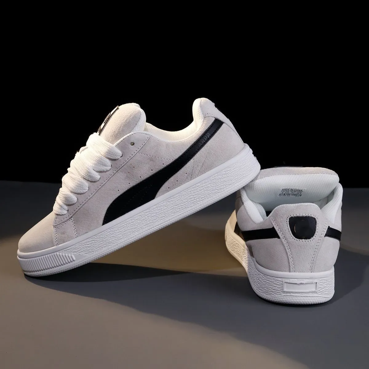 Men's and Women's Casual Loafers Sneakers - Low Top Thick Soled Fashion Shoes - Trendy Retro White Shoes for Couples showcase 11