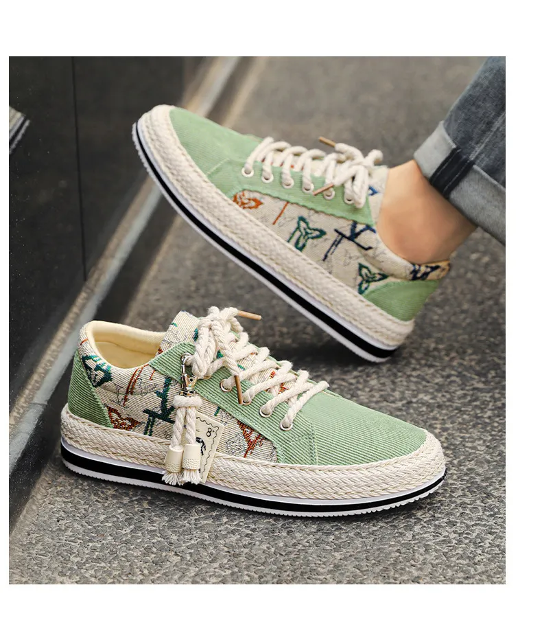 Men's Casual Canvas Shoes Breathable Lightweight Corduroy Loafers Old Beijing Style Flat Shoes Trendy Walking Sneakers for Spring showcase 17