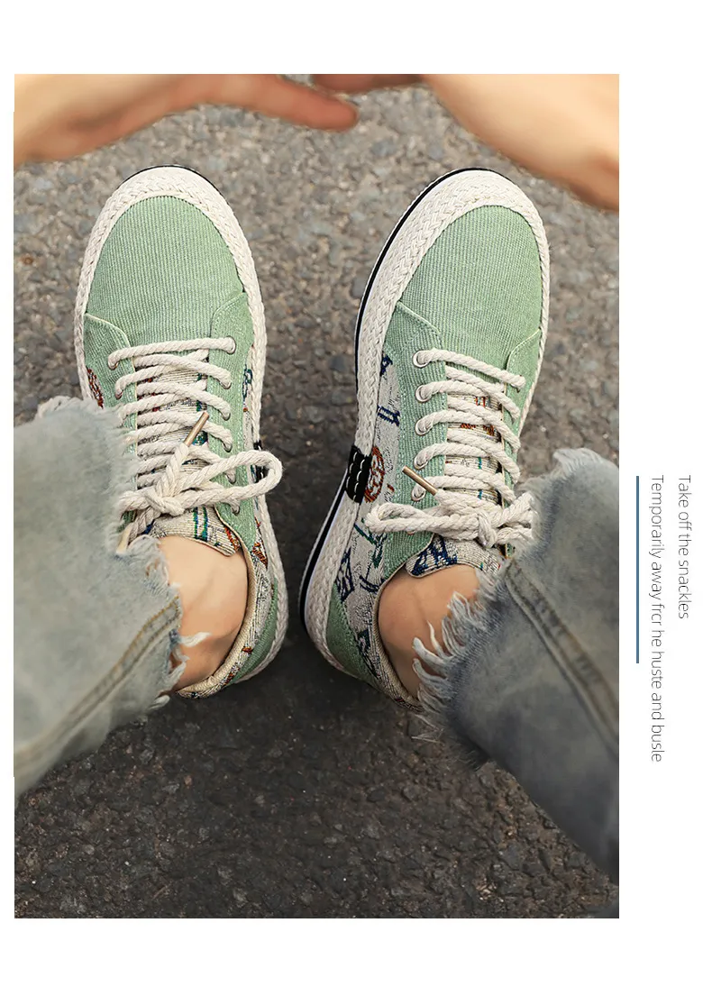 Men's Casual Canvas Shoes Breathable Lightweight Corduroy Loafers Old Beijing Style Flat Shoes Trendy Walking Sneakers for Spring showcase 16