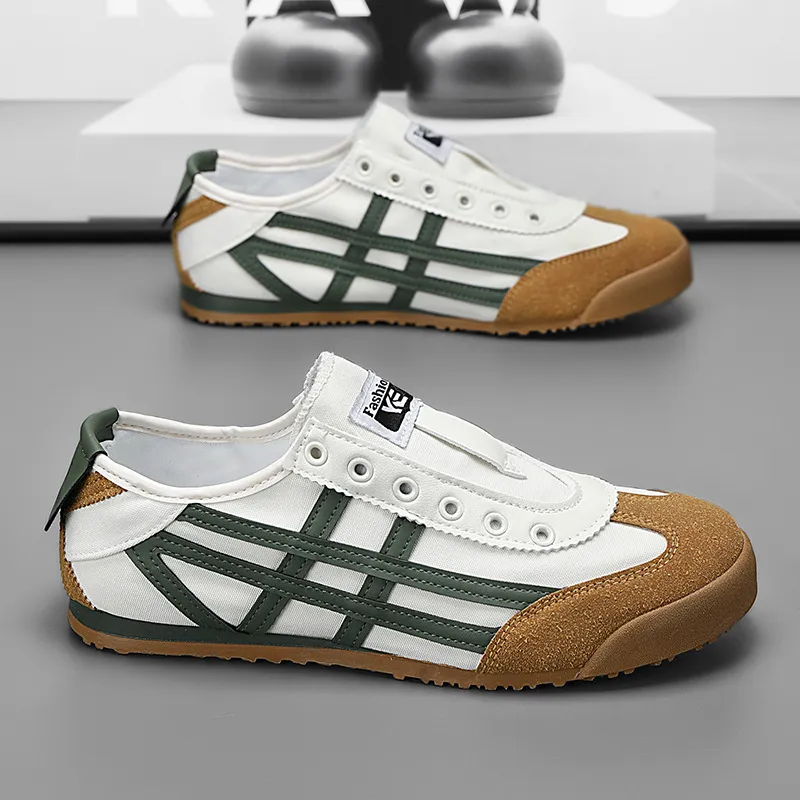 Men's Canvas Shoes 2024 Autumn Fashion Trend: Forrest Gump Style Sports Casual Slip-On Cloth Shoes for Everyday Wear thumbnail 6