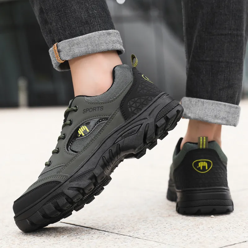 Men's Outdoor Hiking Shoes Breathable Lightweight Trail Running Sneakers Non-Slip Work Shoes for Trekking and Commuting thumbnail 3
