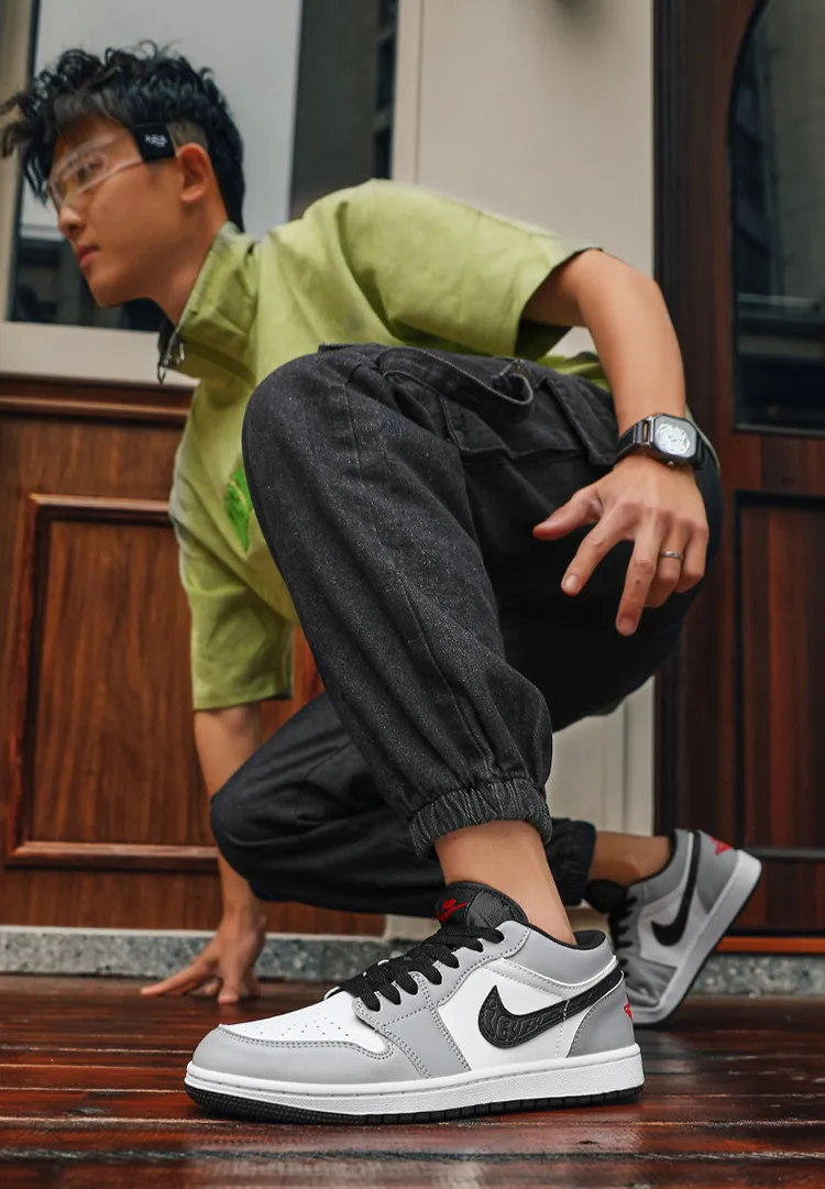 Men's Dunk Low Black and White Panda SB AO Bing Third Prince AJ1 Low Barb Board Shoes Air Force One Women's Sneakers showcase 8