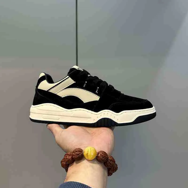 Men's Breathable Casual Sneakers 2025 New Autumn Collection - Lightweight Thick Sole Athletic Shoes for Sports and Everyday Wear showcase 13