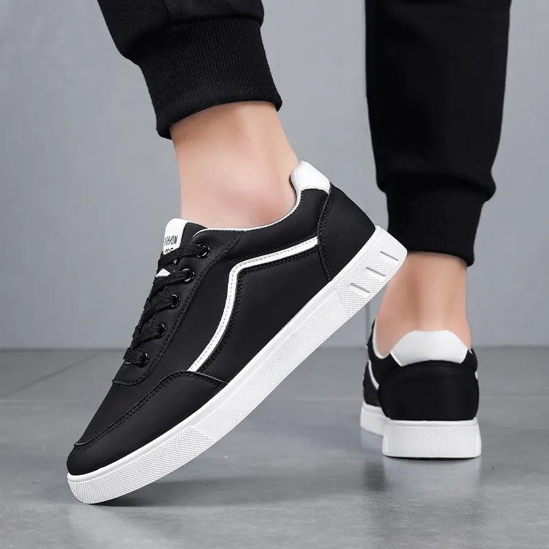 Men's White Sneakers 2024: Korean Style Trendy All-Match Leisure Sports Shoes for Teenagers and Young Adults - Autumn Fashion thumbnail 7