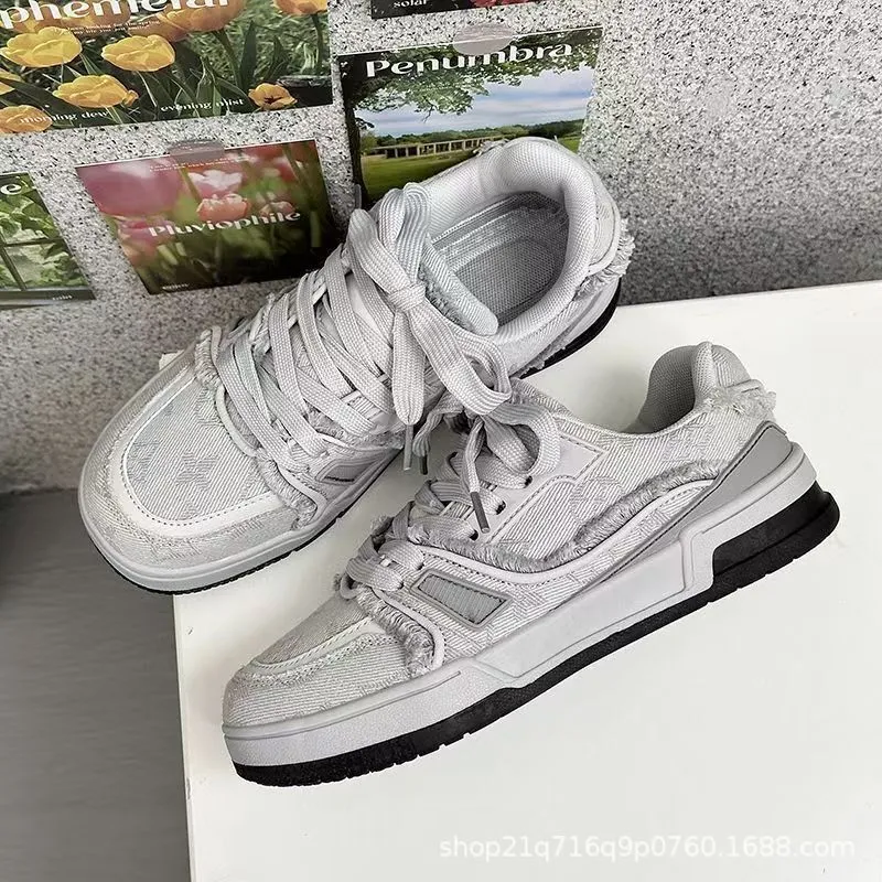 Men's Winter Casual Sneakers Fashionable Youth Thick Sole Sports Skateboarding Shoes Comfortable Walking Footwear showcase 11