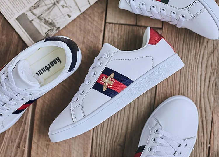 Men's and Women's White Sneakers with Embroidered Bee Design - Trendy Casual Shoes, High Quality, All-Match Style, European Fashion showcase 17