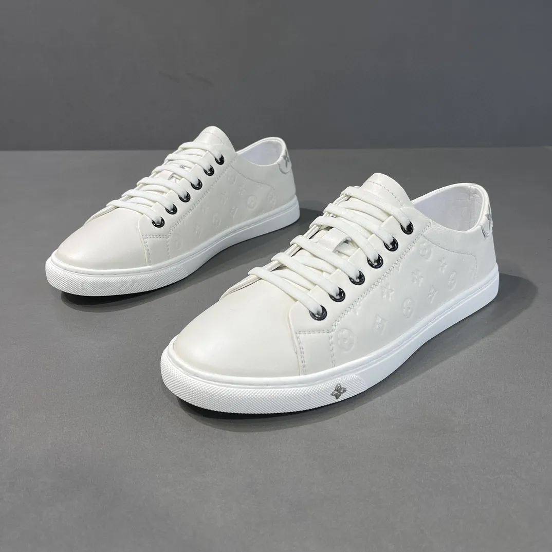 Men's White Leather Sneakers - European Style Trendy Casual Shoes for Boys & Young Adults - Versatile, Classy, Accessible Luxury thumbnail 3