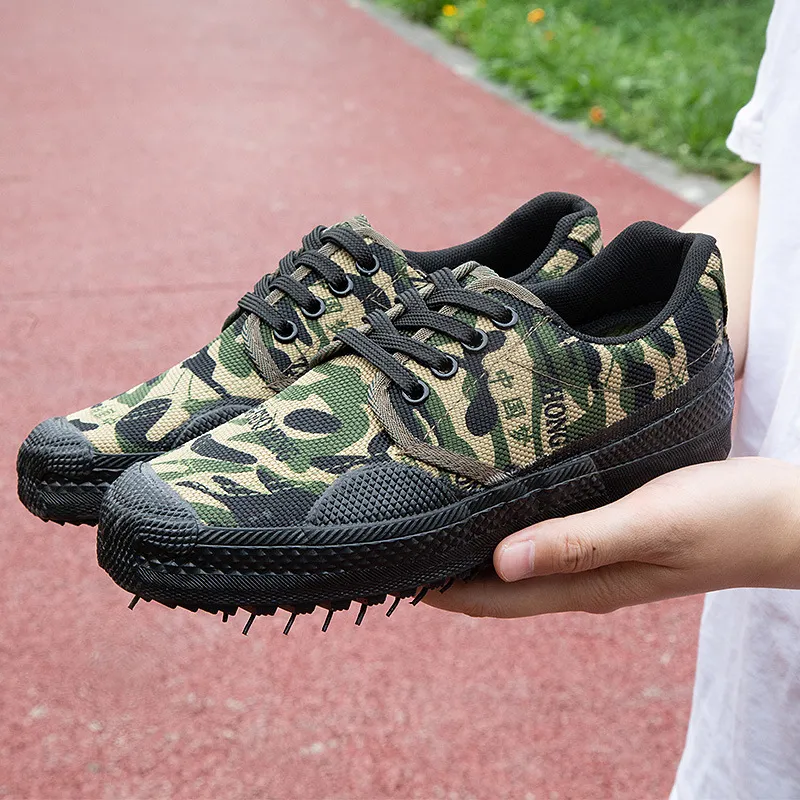 Men's Vulcanized Camouflage Training Shoes - Non-Slip, Wear-Resistant Rubber Sole, Breathable Low-Top Work & Military Shoes for Construction, Labor, and Outdoor Activities thumbnail 4