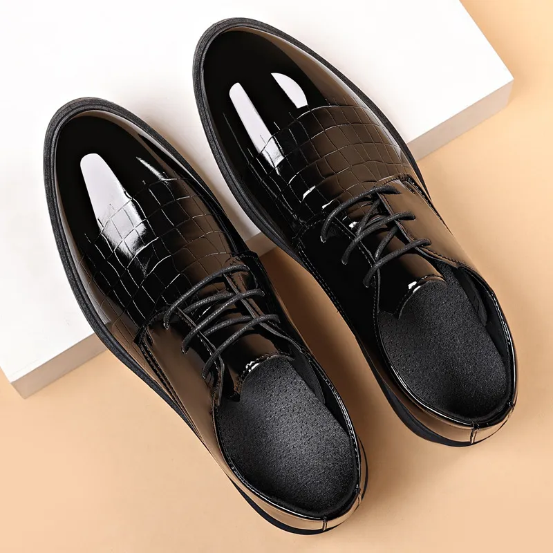 Men's Business Leather Shoes Plus Size, High-End Formal Dress Shoes, Youth Casual Versatile Style, Wholesale Available thumbnail 3
