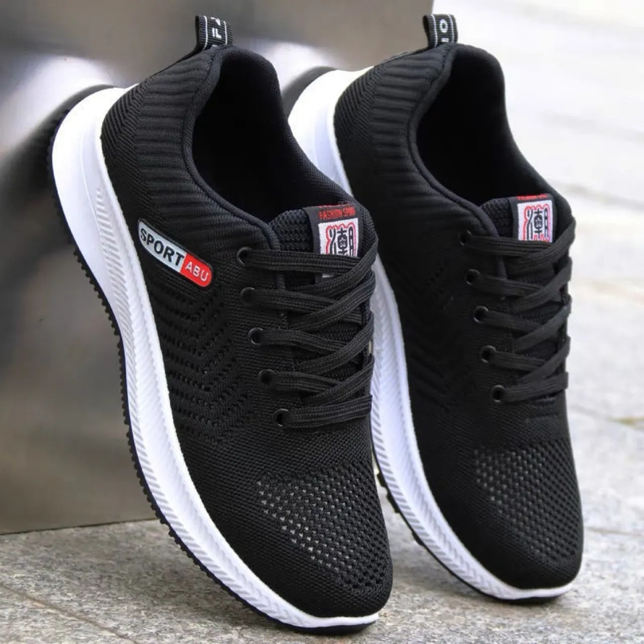 Men's Breathable Knit Sneakers Lightweight Running Shoes Casual Walking Athletic Shoes for Spring Autumn Cross-border Wholesale Comfortable Sneakers thumbnail 4