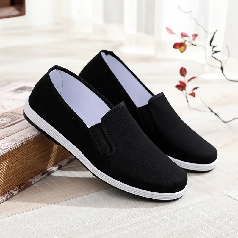 Men's Old Beijing Style Cloth Shoes - Comfortable Non-Slip Work Shoes for Middle-Aged and Elderly Men - Black Fabric Casual Footwear showcase 1