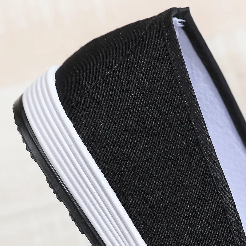 Men's Old Beijing Style Cloth Shoes - Comfortable Non-Slip Work Shoes for Middle-Aged and Elderly Men - Black Fabric Casual Footwear showcase 7