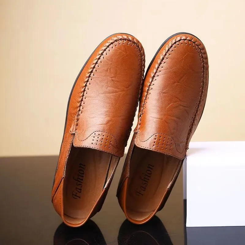 Men's Leather Loafers Slip-On Driving Shoes - Breathable Low-Top Casual Business Shoes - Soft Leather Soft Sole Comfortable Everyday Wear thumbnail 2