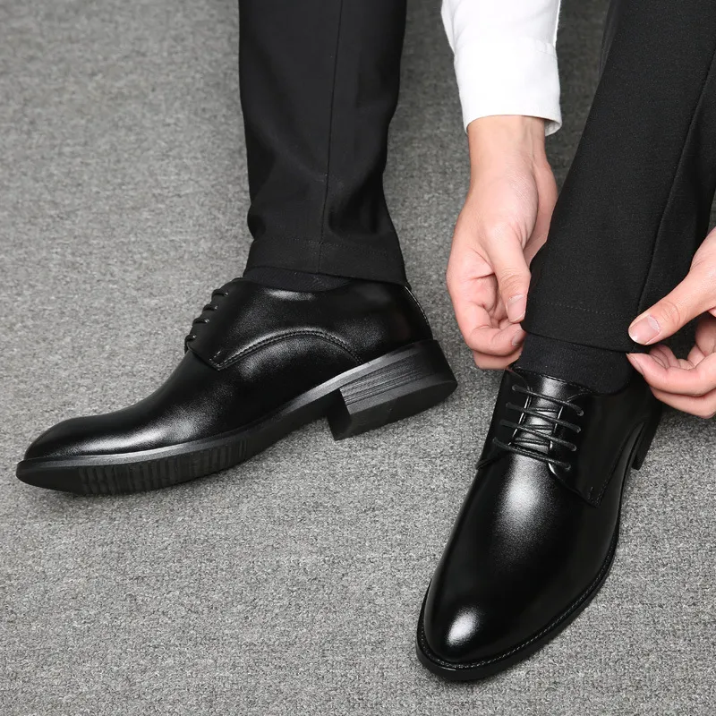Men's Pointed Toe Leather Dress Shoes - Lace-Up Business Casual Footwear for All Seasons - Plus Size Available thumbnail 4