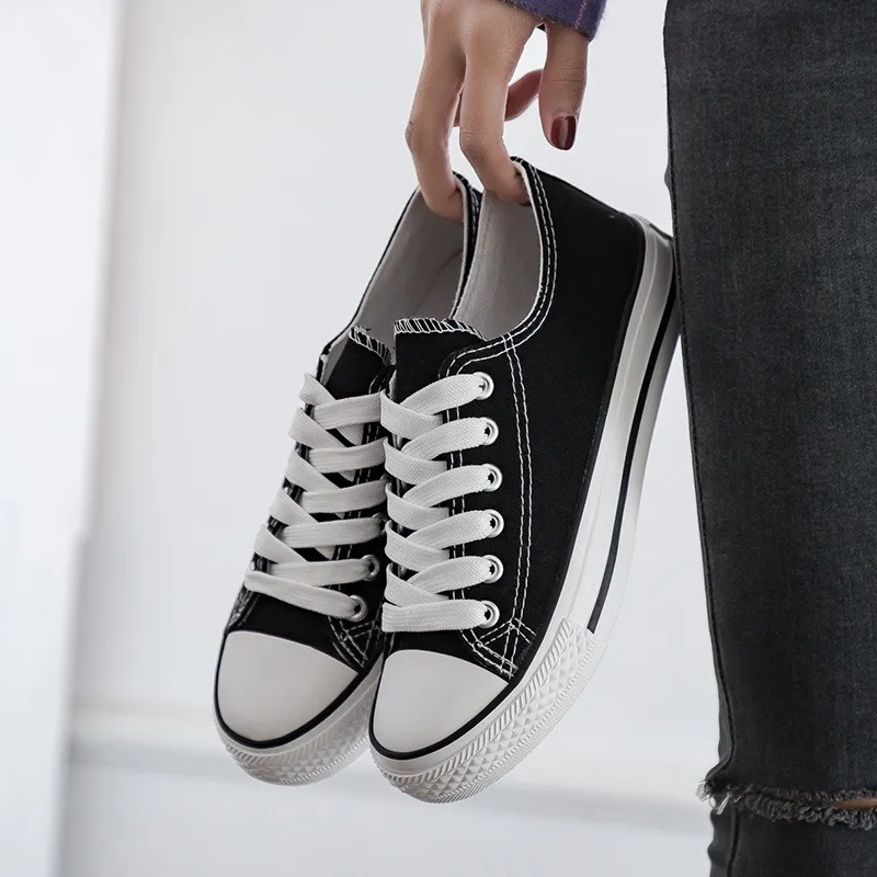 Women's Canvas Sneakers 2025 Spring Autumn Classic Korean Style White Shoes Student Casual Sneakers Couple Style Men's Shoes Wholesale thumbnail 4