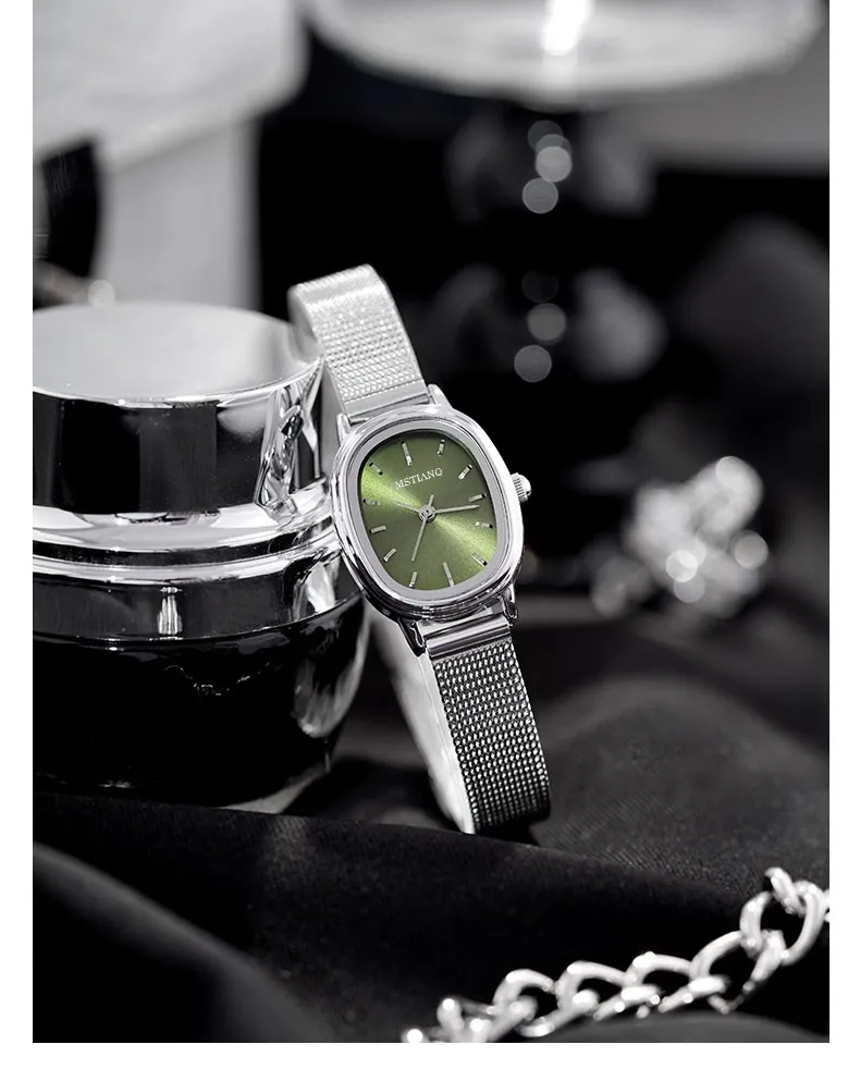 Elegant Oval Women's Watch Retro Style | Exquisite Small Dial Wristwatch for Students & Ladies | Simple Luxury Niche Pointer Design | Fashionable Timepiece showcase 4