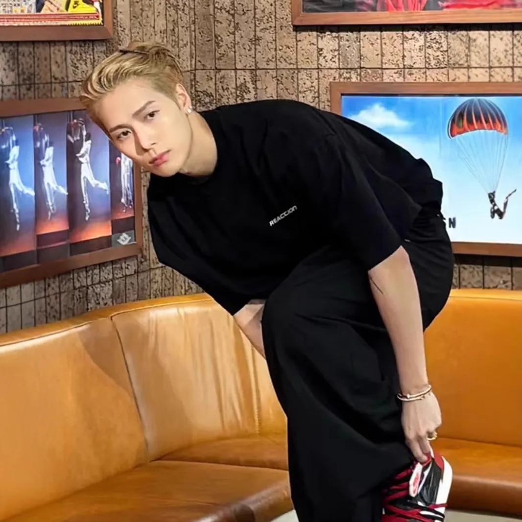 Jackson Wang T-Shirt Men's Summer Short Sleeve Heavyweight Cotton Tee American Style Trendy Brand Top - Celebrity Internet Inspired Fashion thumbnail 1