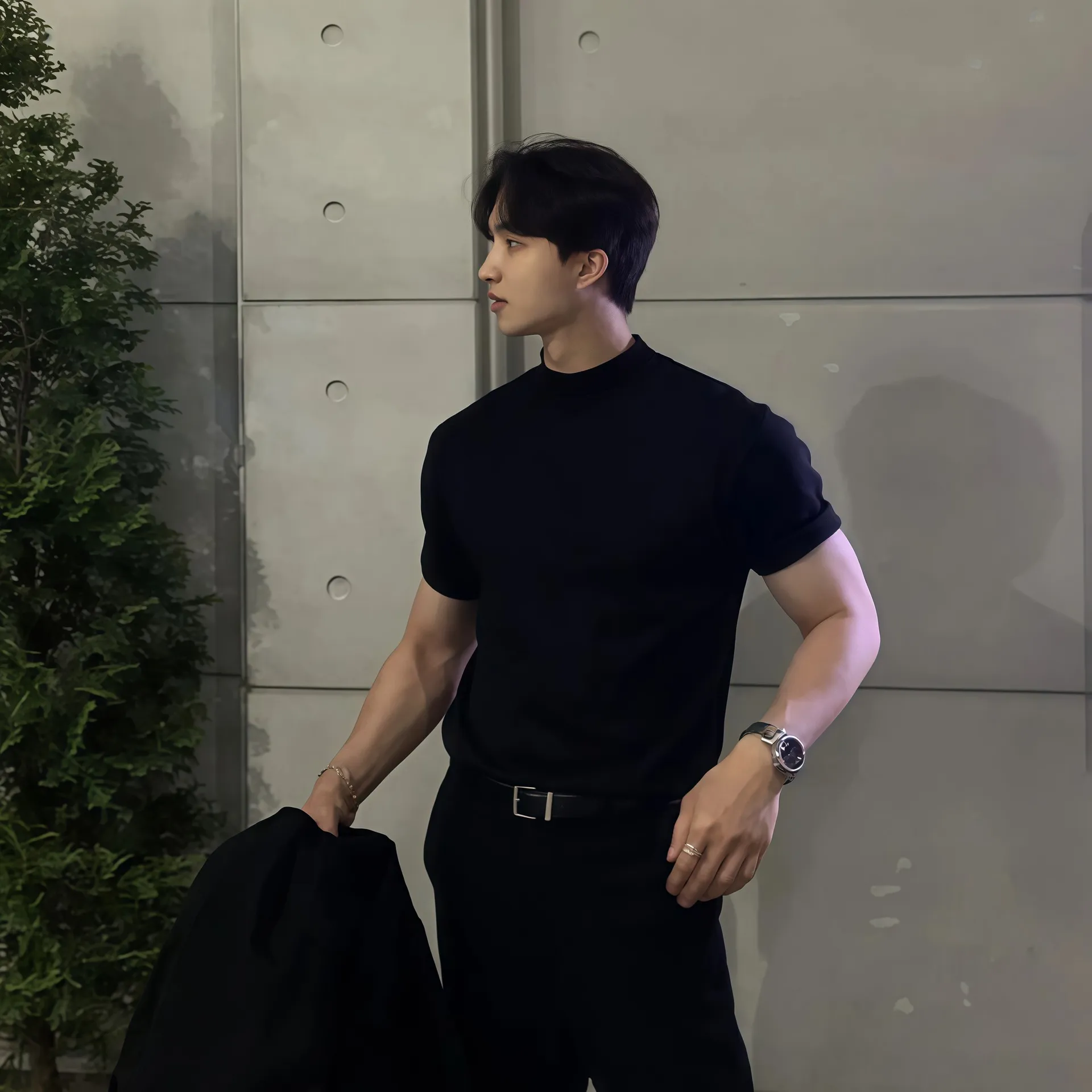 Men's Short Sleeve Slim Fit T-Shirt - Summer Round Neck Bodysuit, Elastic Fitness Training Base Layer, Casual Outdoor Wear thumbnail 4