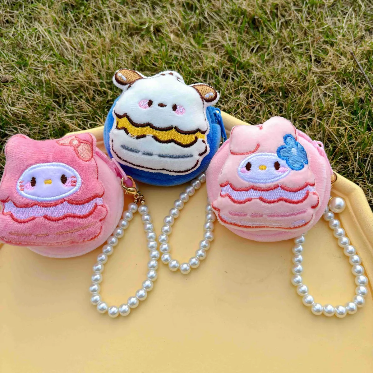 Cute Cartoon Plush Coin Purse for Girls & Women - Round, Colorful, Small Zipper Pouch for Coins, Earphones, Keys - Wholesale Available showcase 9