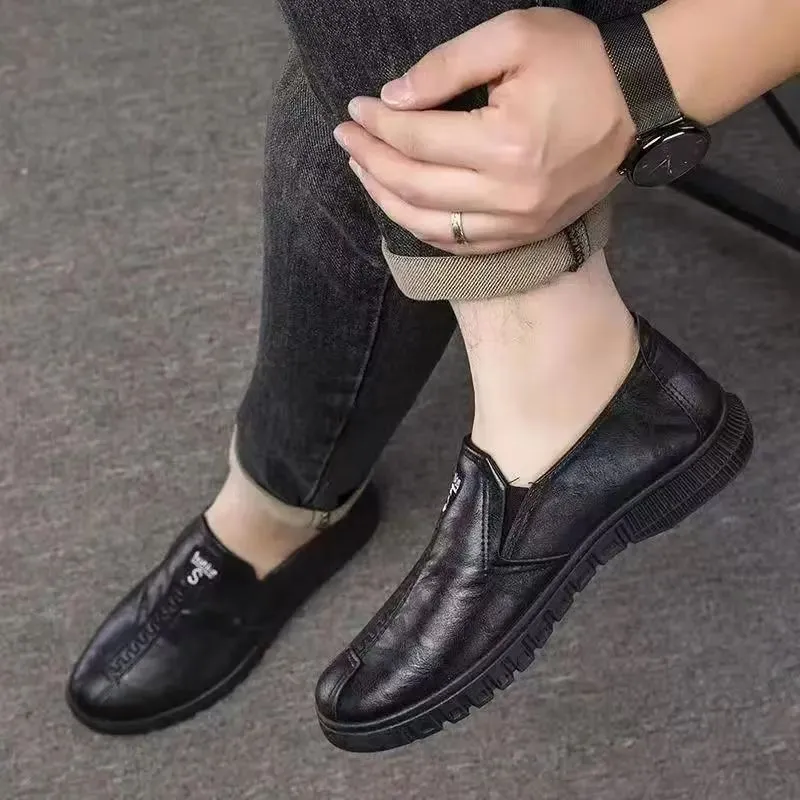 Men's Leather Business Shoes Summer 2026 Hot Selling Versatile Fashionable Casual Slip-Ons Odor-Free Wholesale showcase 8