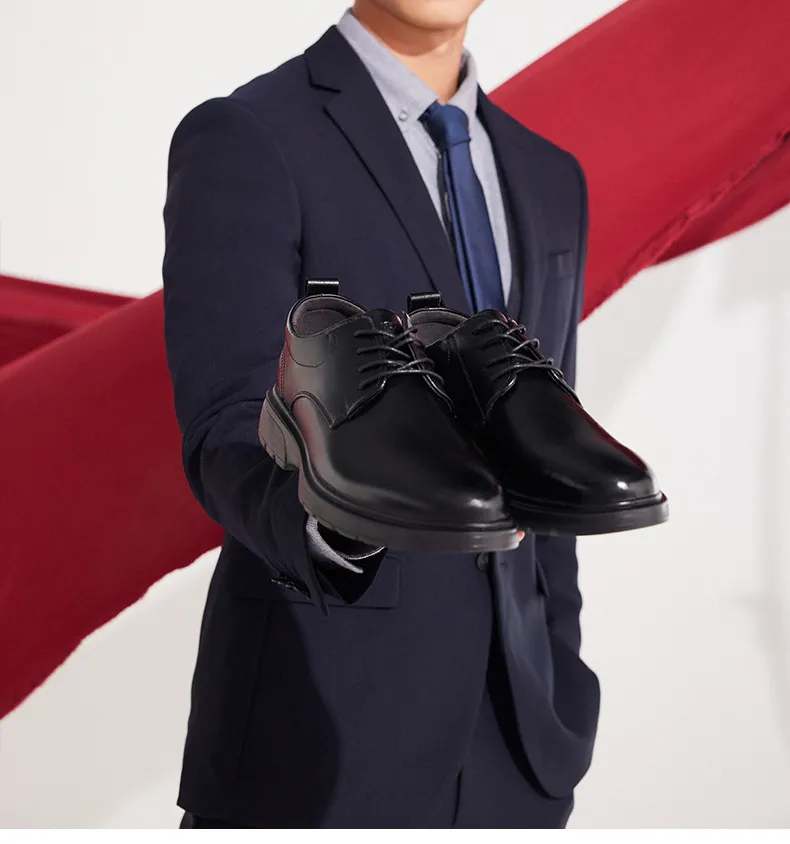 Men's Leather Dress Shoes Lace-Up British Style Thick Sole Oxford Shoes for Business, Interview, Wedding, and Formal Occasions - Comfortable and Durable showcase 3