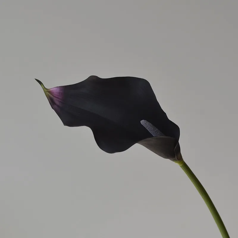 Artificial Calla Lily Flowers for Wedding Bouquet & Home Decoration - Soft Touch EVA Foam, Large Size, Wholesale thumbnail 6