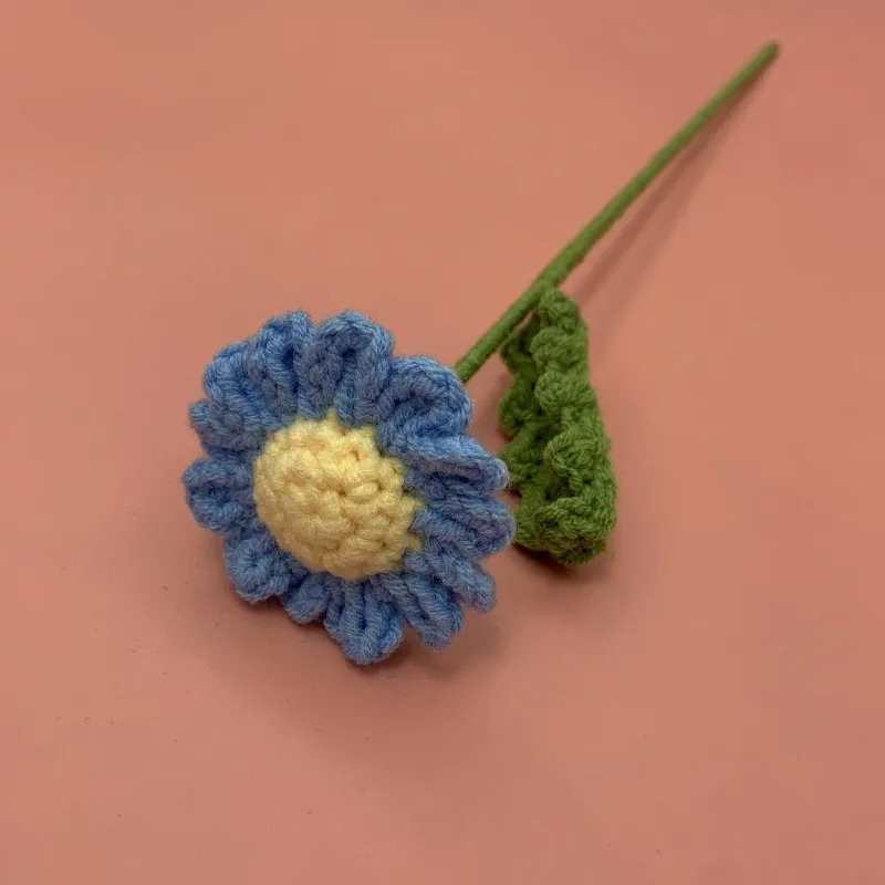 Handmade Rose Flower Arrangement, Hand-Woven Cotton Thread Roses, DIY Craft, Home Decor, Wedding Decoration, Artificial Flowers, Valentine's Day Gift thumbnail 8