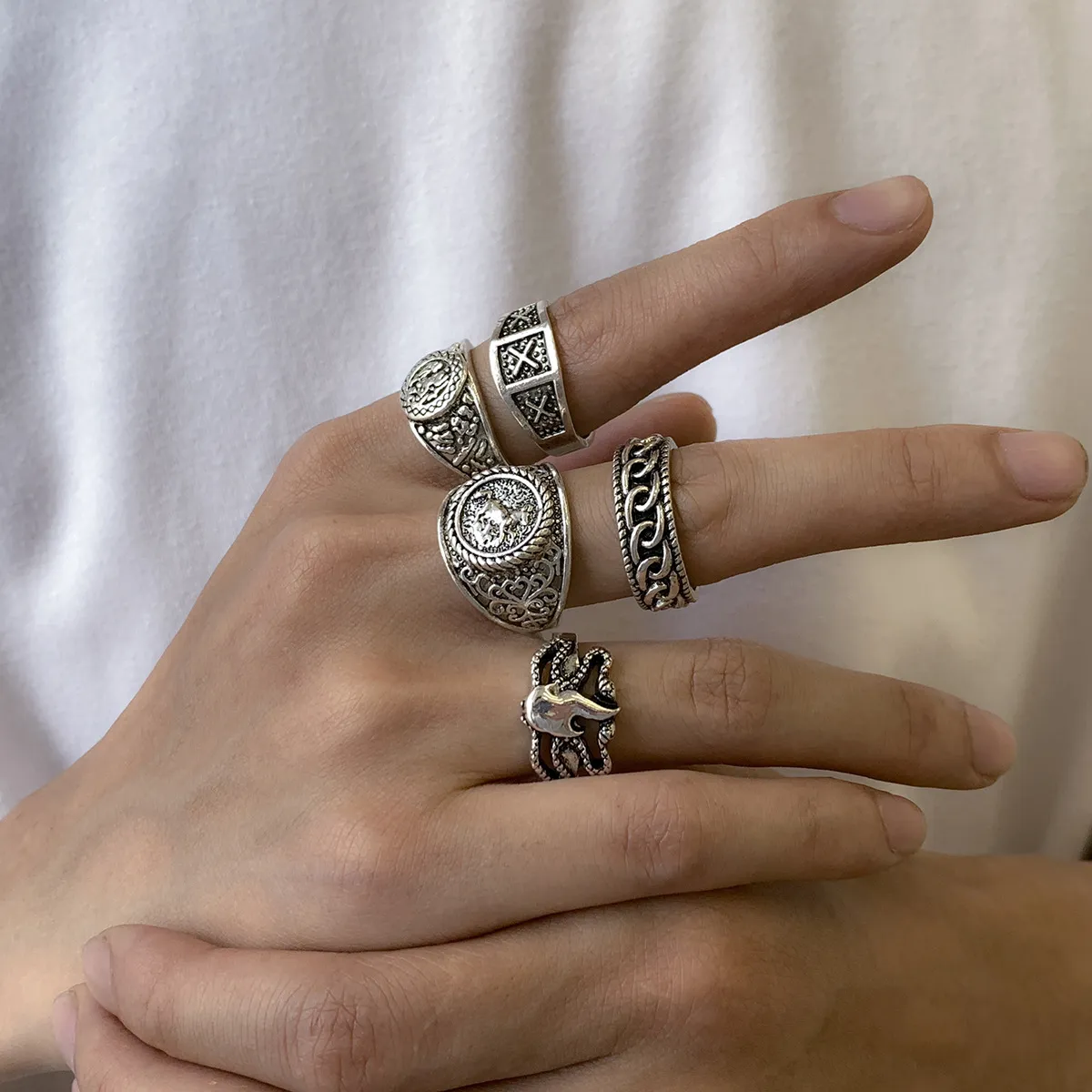 Men's Vintage Metal Rings Set - Retro Totem Geometric Design, Cool Trendy Rings for Men, 5-Piece Set, Fashion Jewelry Accessories showcase 4